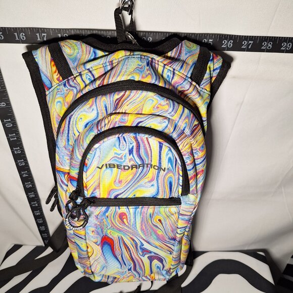 Vibedration Hydration Backpack with bladder - swirls - Used - Picture 2 of 12